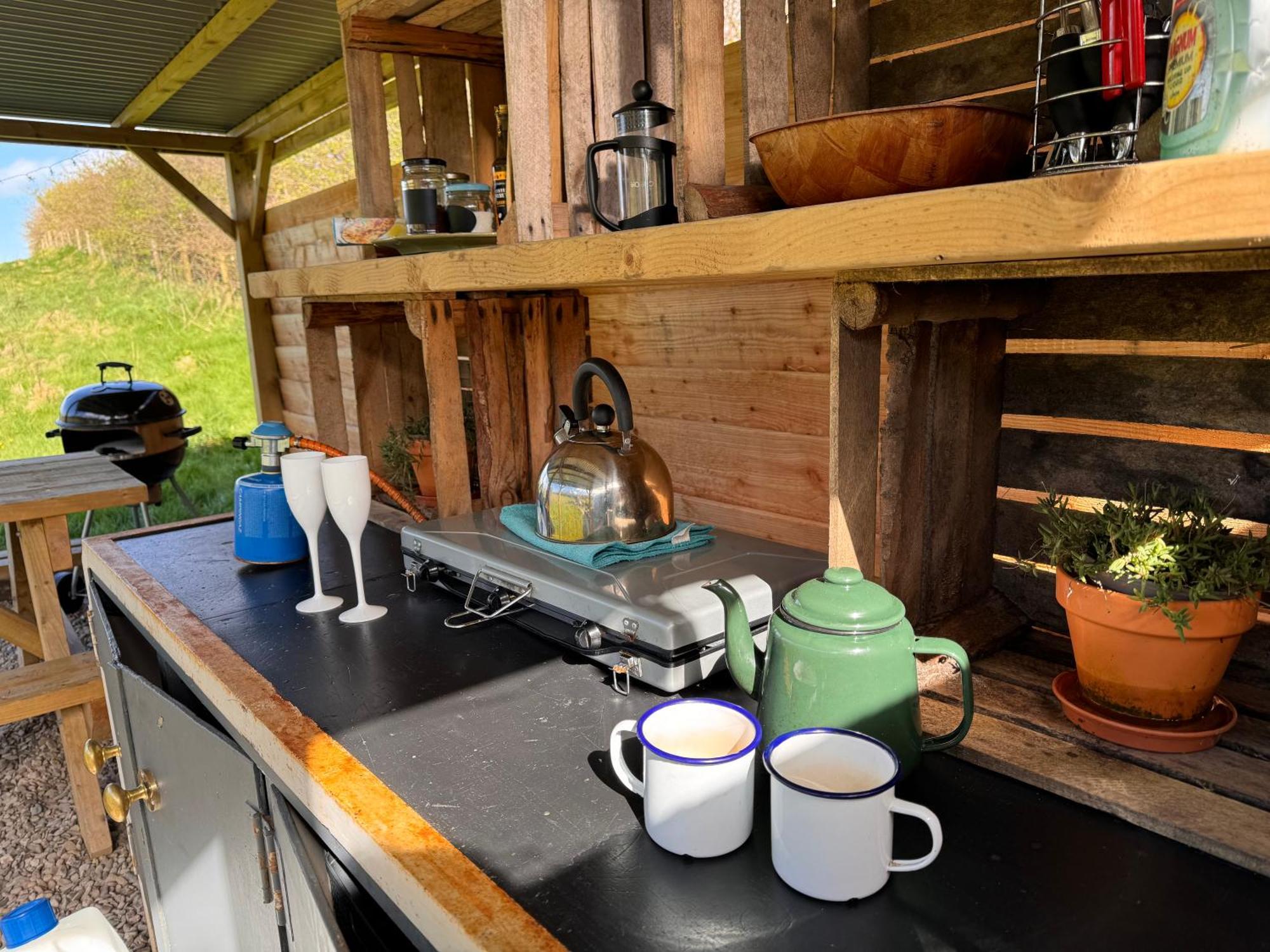 Geodesic Dome Glamping Hotel Llanidloes Exterior photo